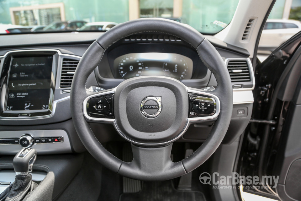 Volvo XC90 Mk2 (2015) Interior