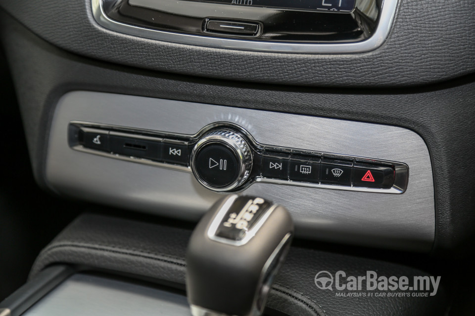 Volvo XC90 Mk2 (2015) Interior