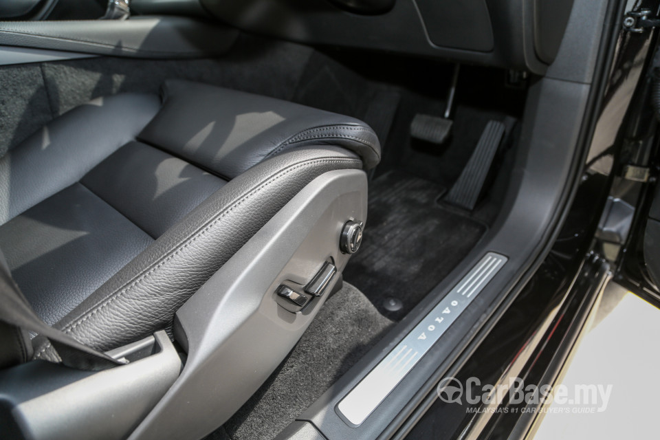 Volvo XC90 Mk2 (2015) Interior
