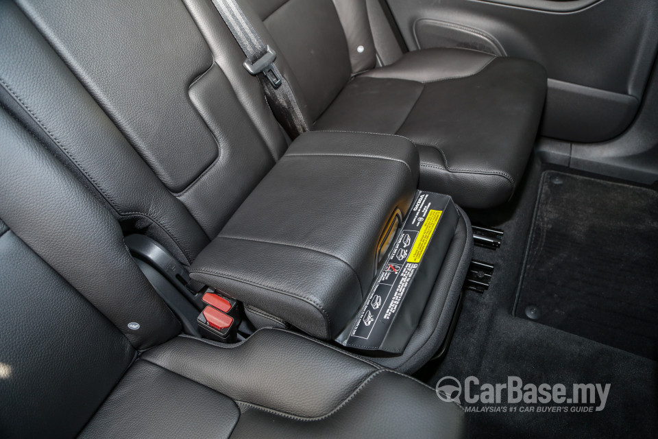 Volvo XC90 Mk2 (2015) Interior
