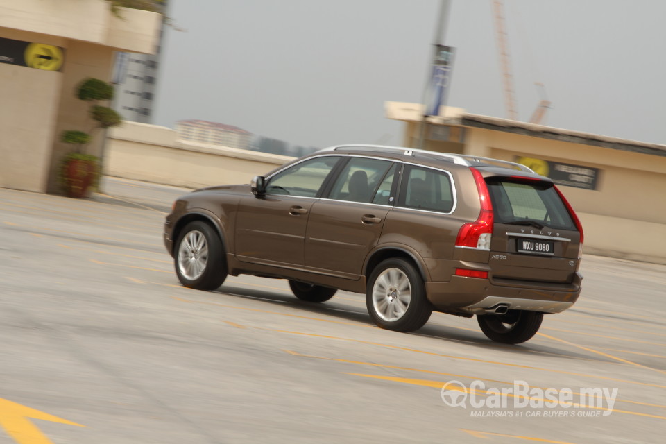 Volvo XC90 Mk1 Facelift (2008) Exterior