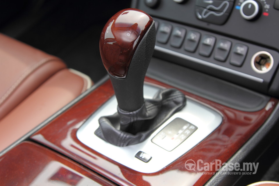 Volvo XC90 Mk1 Facelift (2008) Interior