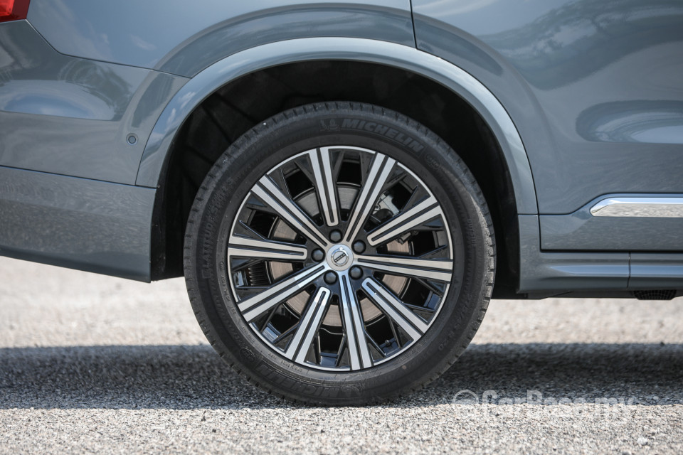 Volvo XC90 Mk2 Facelift (2019) Exterior