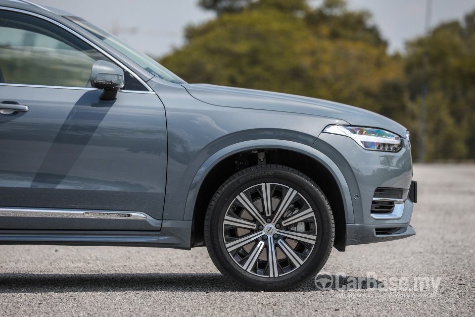 Volvo XC90 Mk2 Facelift (2019) Exterior