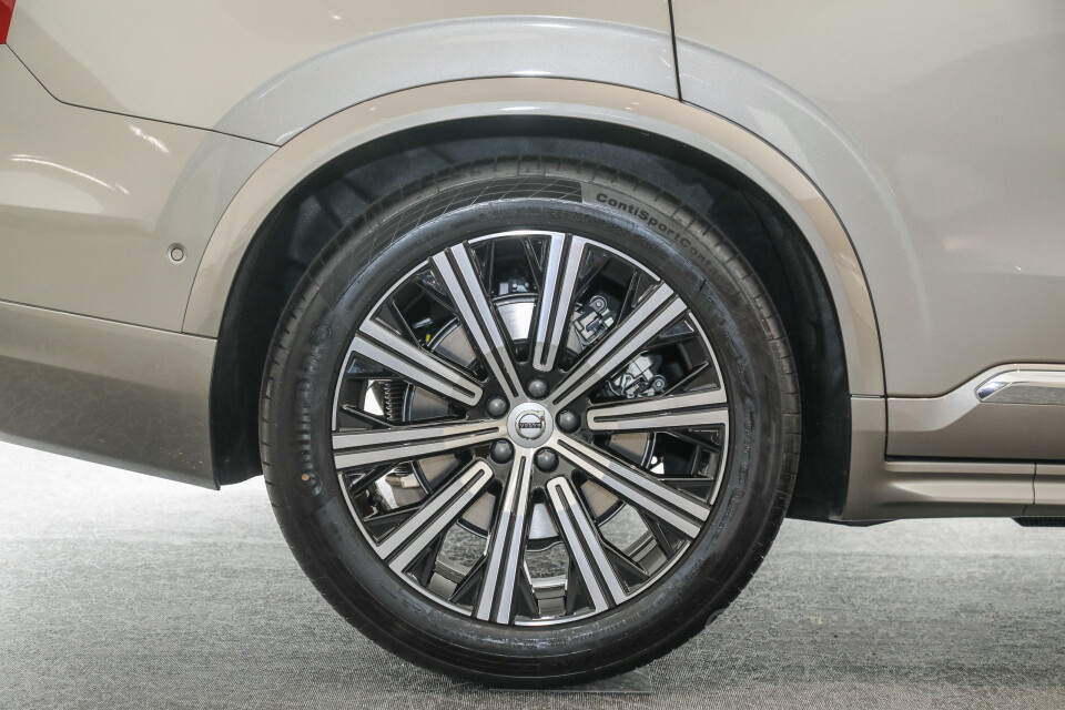 Volvo XC90 Mk2 Facelift (2019) Exterior