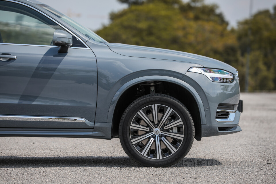 Volvo XC90 Mk2 Facelift (2019) Exterior
