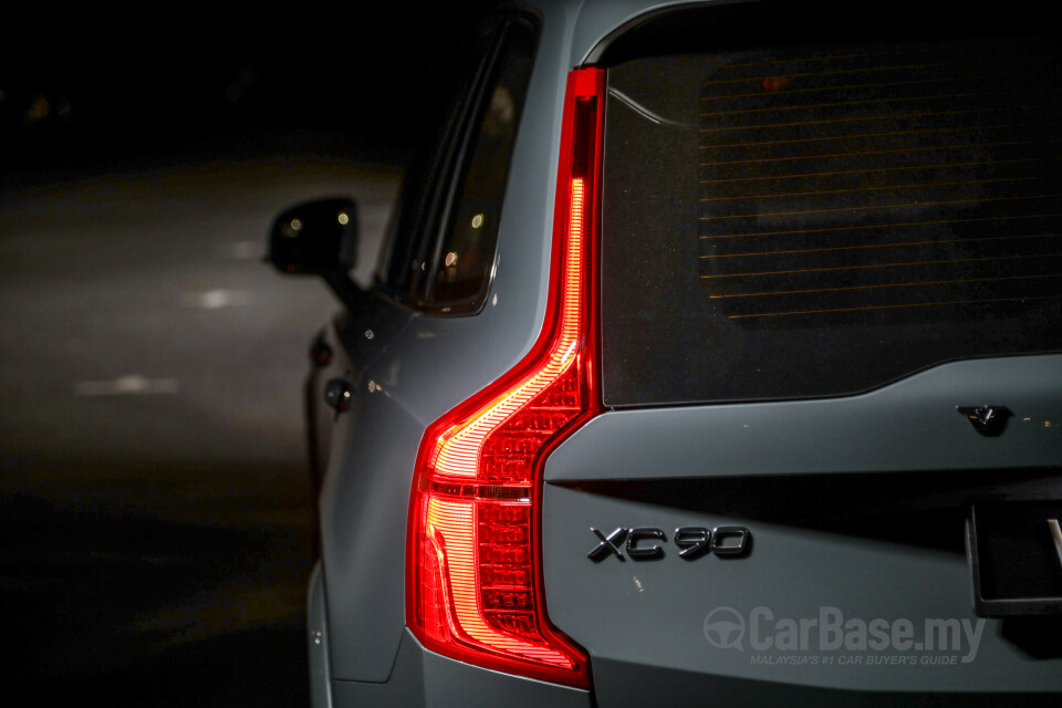 Volvo XC90 Mk2 Facelift (2019) Exterior