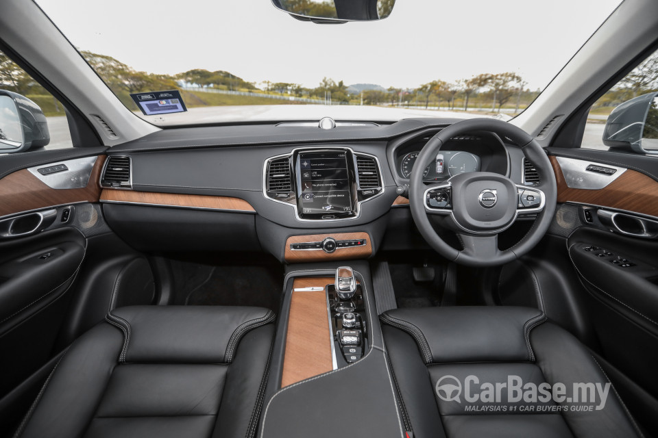 Volvo XC90 Mk2 Facelift (2019) Interior