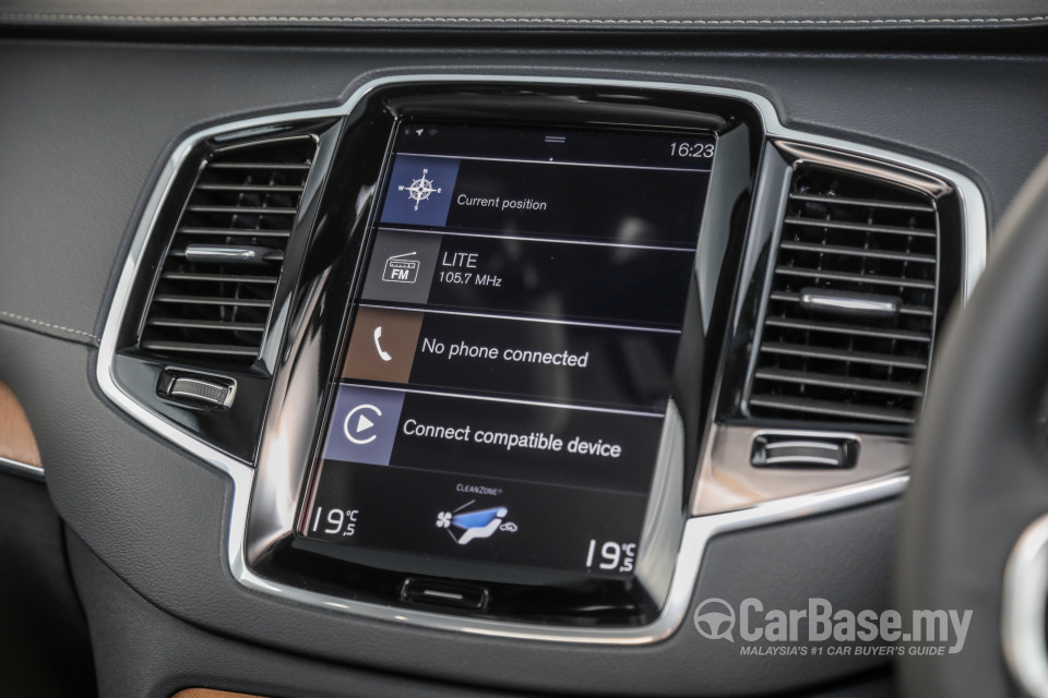Volvo XC90 Mk2 Facelift (2019) Interior