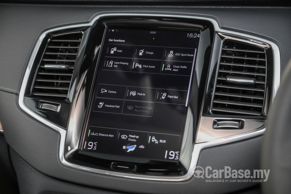Volvo XC90 Mk2 Facelift (2019) Interior