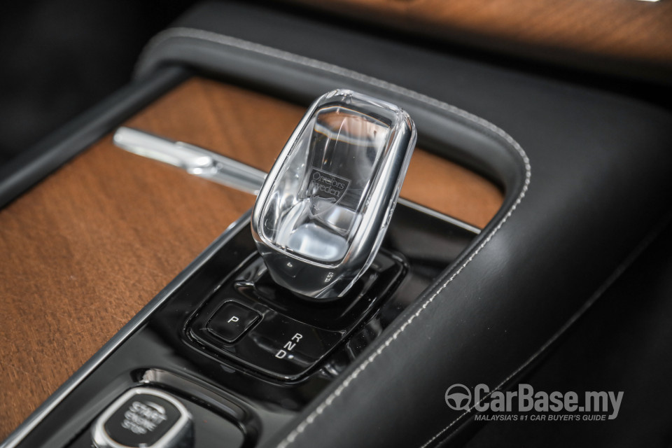Volvo XC90 Mk2 Facelift (2019) Interior