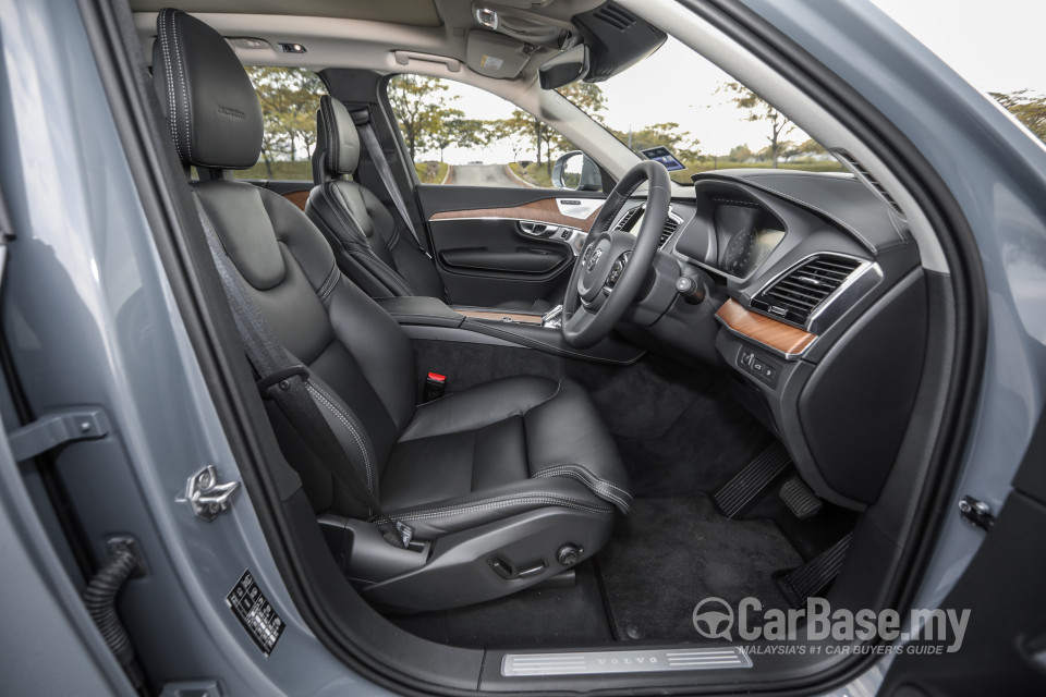 Volvo XC90 Mk2 Facelift (2019) Interior