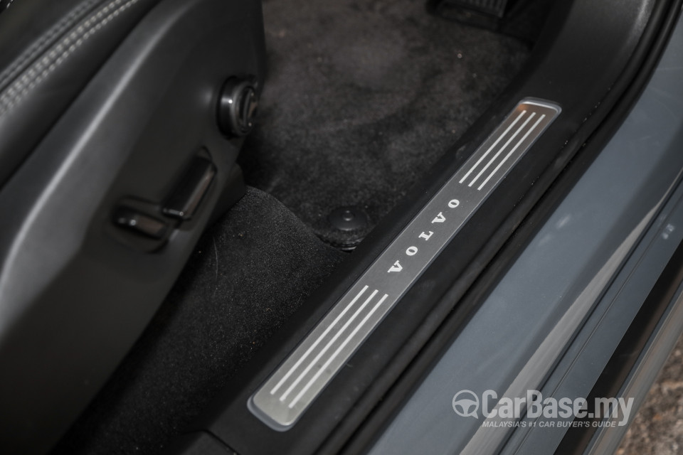 Volvo XC90 Mk2 Facelift (2019) Interior