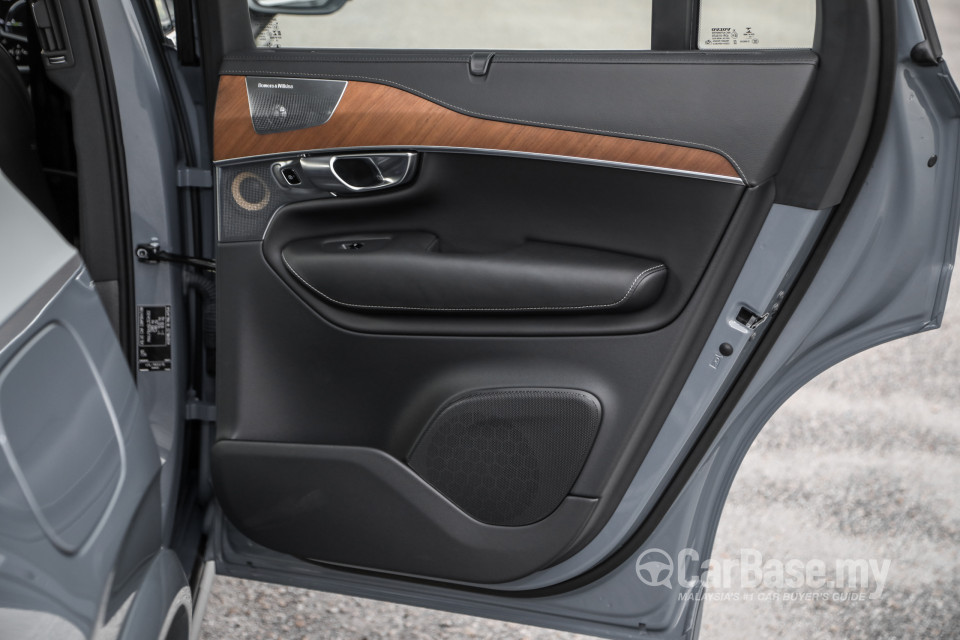 Volvo XC90 Mk2 Facelift (2019) Interior