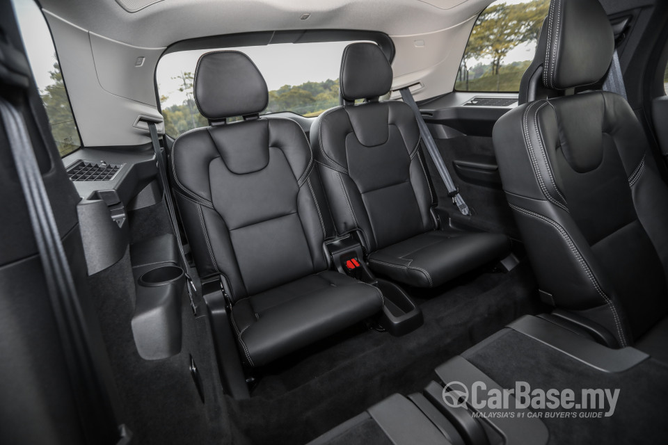 Volvo XC90 Mk2 Facelift (2019) Interior
