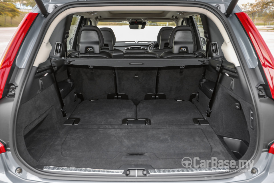 Volvo XC90 Mk2 Facelift (2019) Interior