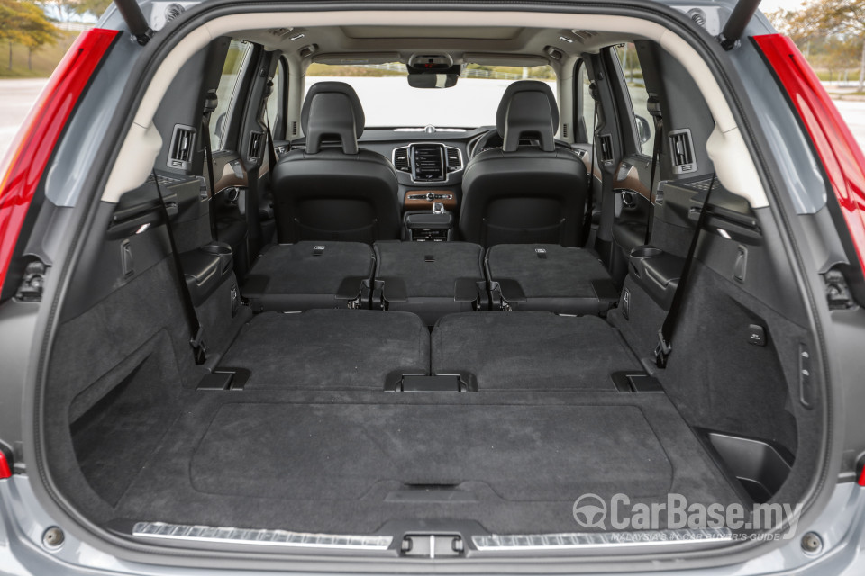 Volvo XC90 Mk2 Facelift (2019) Interior