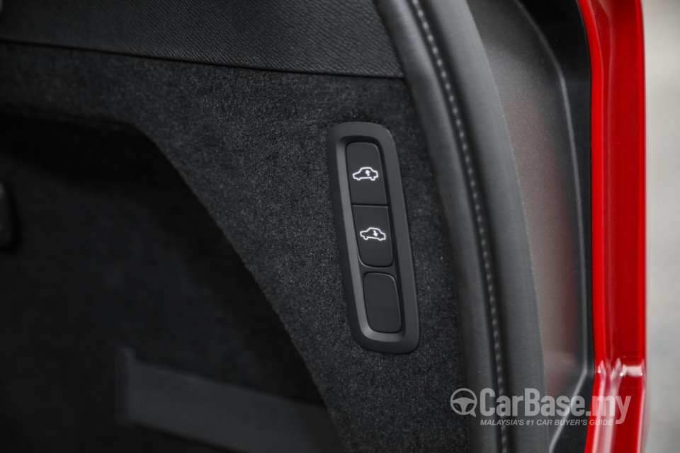 Volvo XC90 Mk2 Facelift (2019) Interior