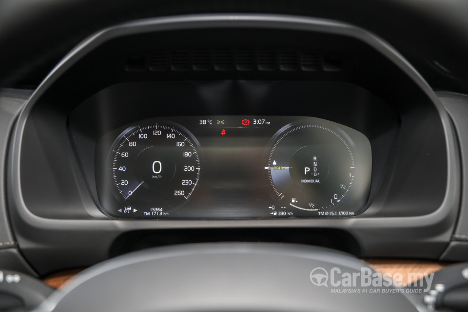 Volvo XC90 Mk2 Facelift (2019) Interior