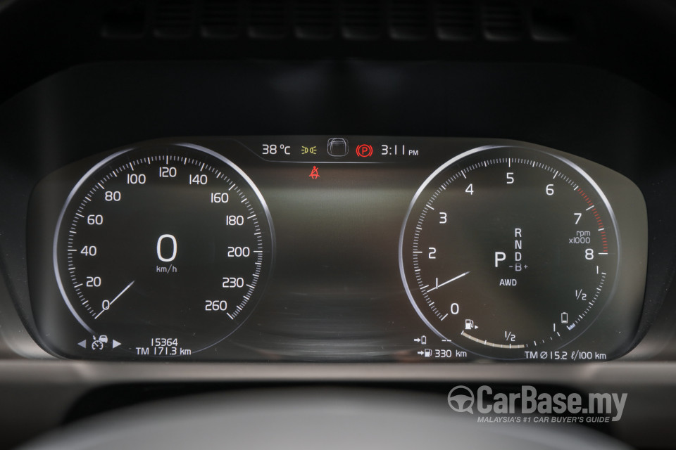 Volvo XC90 Mk2 Facelift (2019) Interior