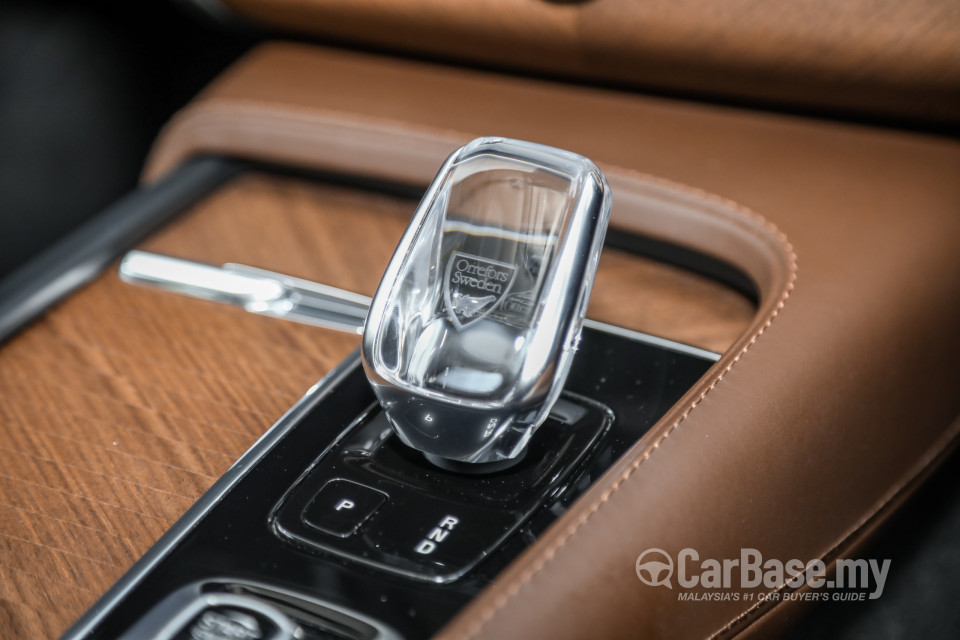 Volvo XC90 Mk2 Facelift (2019) Interior