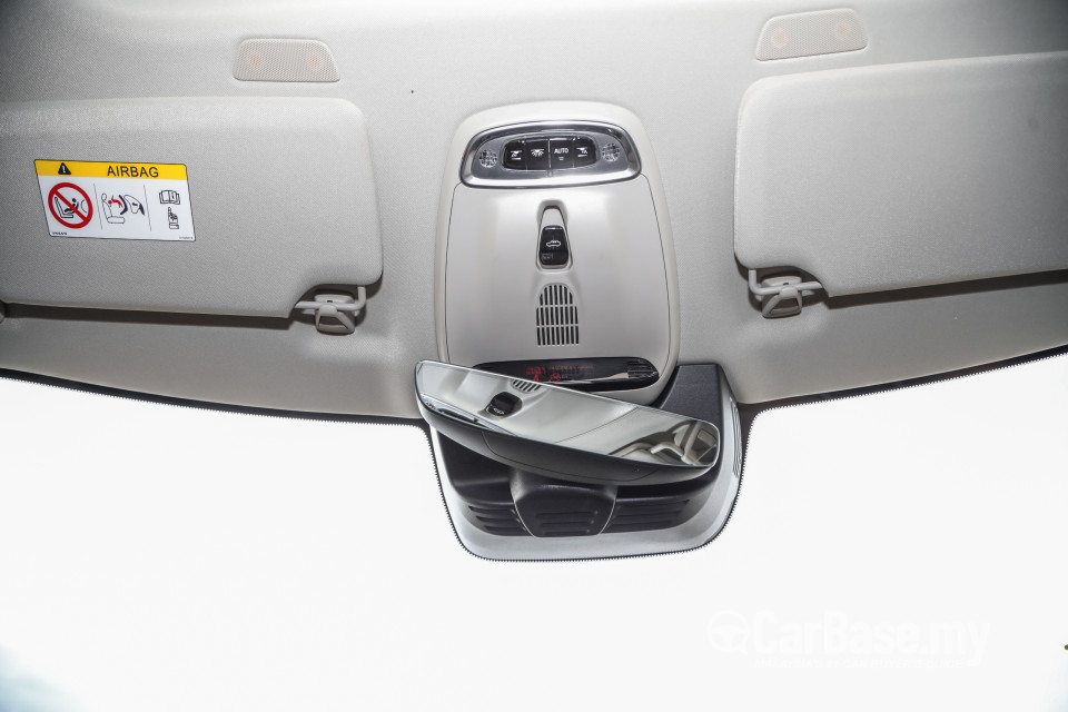 Volvo XC90 Mk2 Facelift (2019) Interior