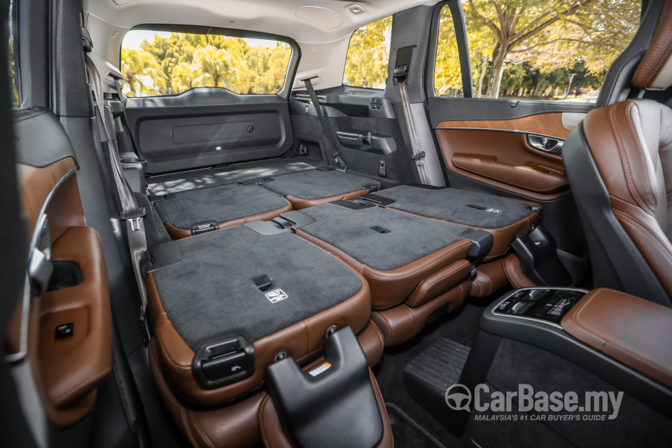 Volvo XC90 Mk2 Facelift (2019) Interior