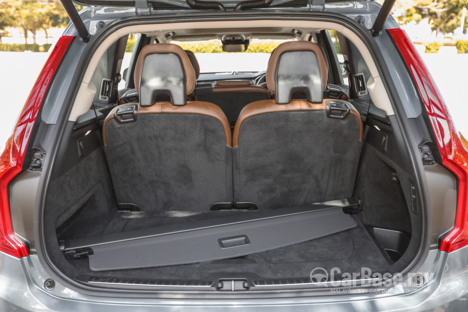 Volvo XC90 Mk2 Facelift (2019) Interior
