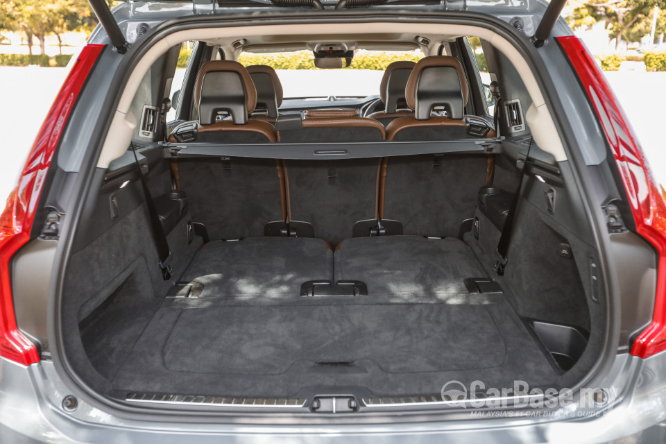 Volvo XC90 Mk2 Facelift (2019) Interior