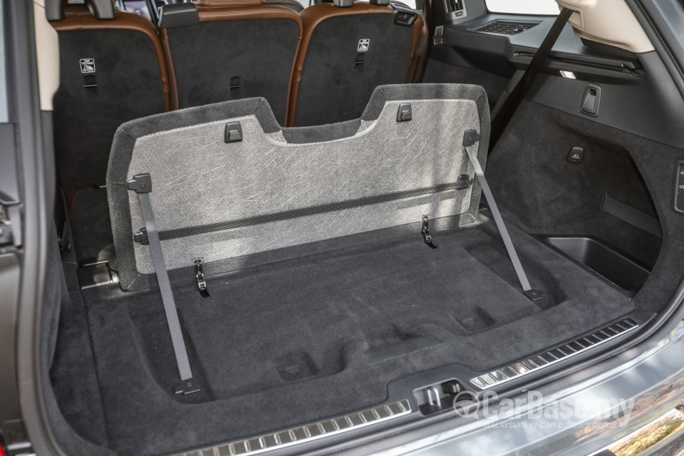 Volvo XC90 Mk2 Facelift (2019) Interior