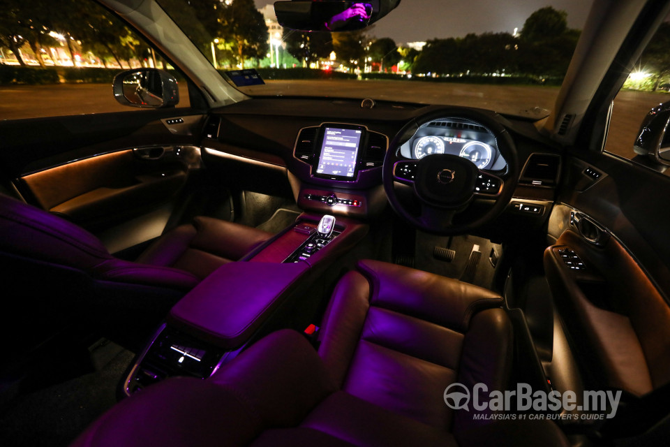 Volvo XC90 Mk2 Facelift (2019) Interior