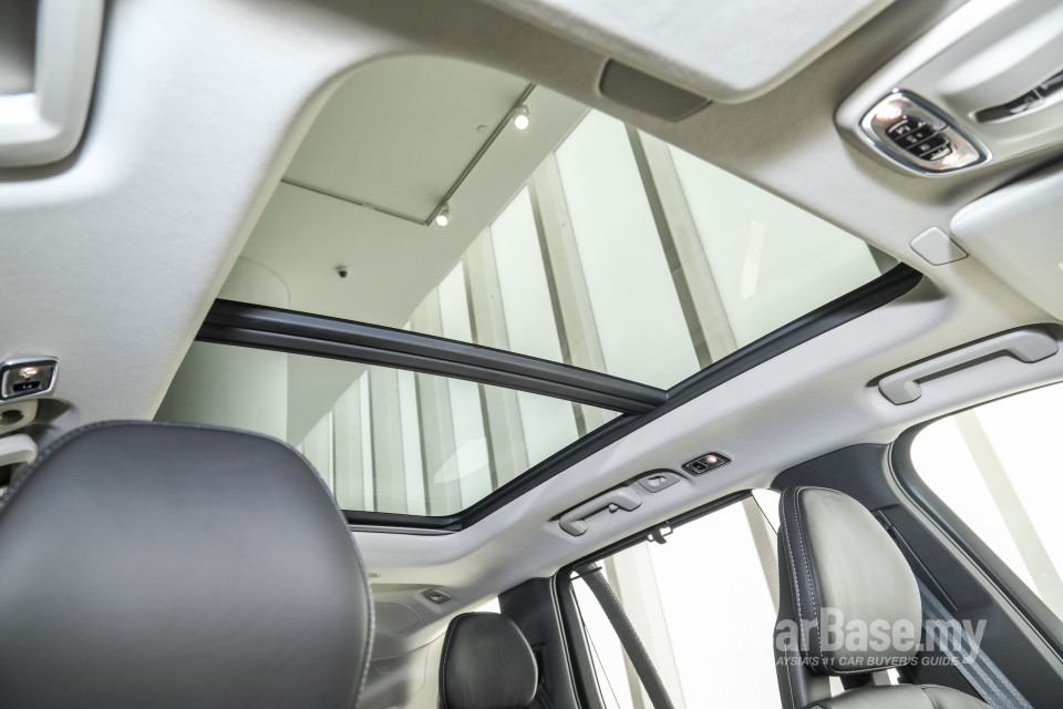 Volvo XC90 Mk2 Facelift (2019) Interior