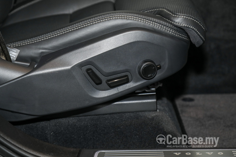 Volvo XC90 Mk2 Facelift (2019) Interior