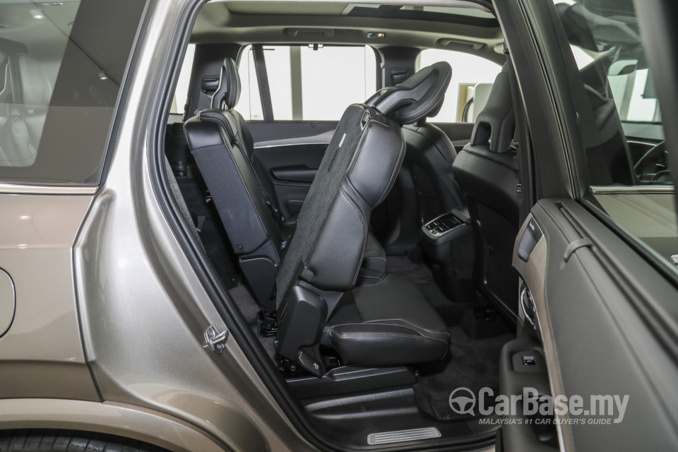 Volvo XC90 Mk2 Facelift (2019) Interior