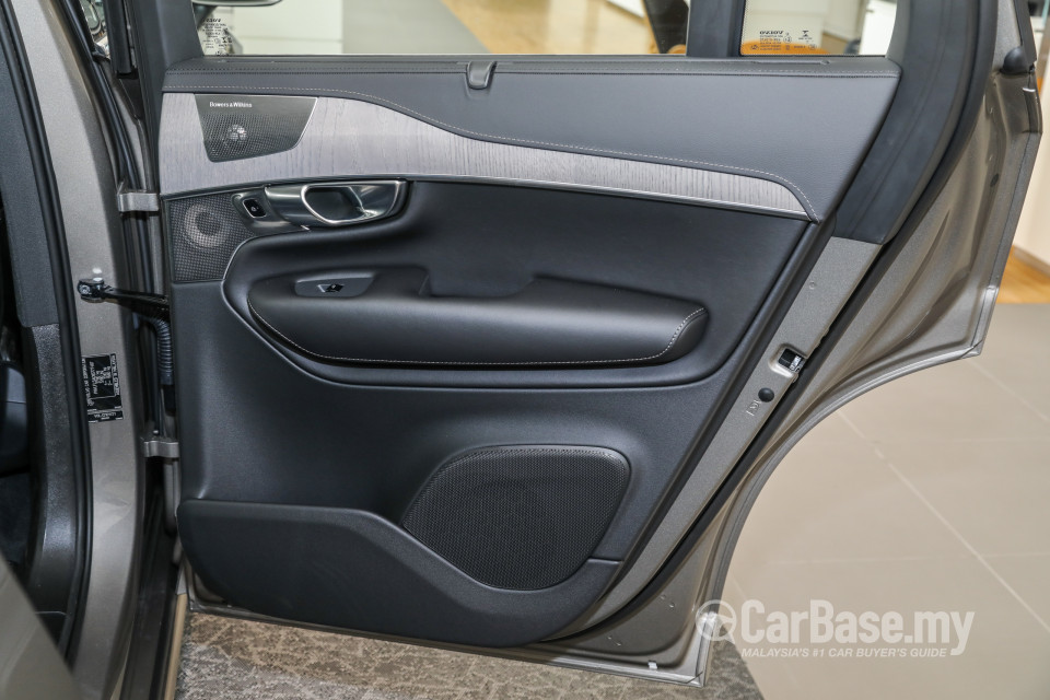 Volvo XC90 Mk2 Facelift (2019) Interior