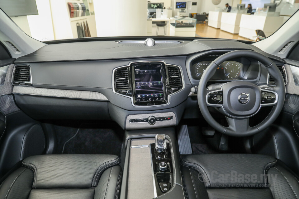 Volvo XC90 Mk2 Facelift (2019) Interior