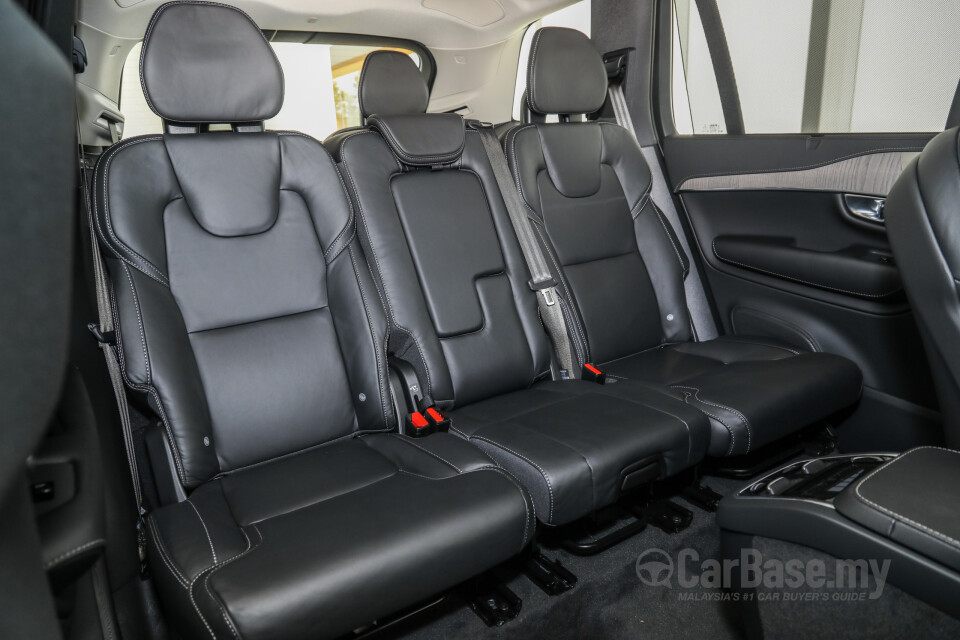 Volvo XC90 Mk2 Facelift (2019) Interior