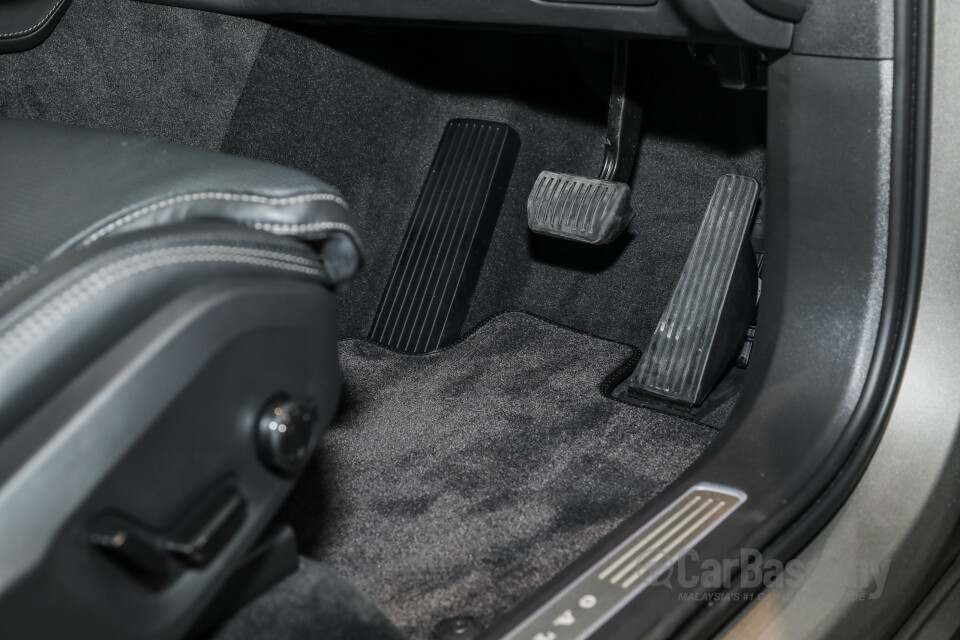 Volvo XC90 Mk2 Facelift (2019) Interior