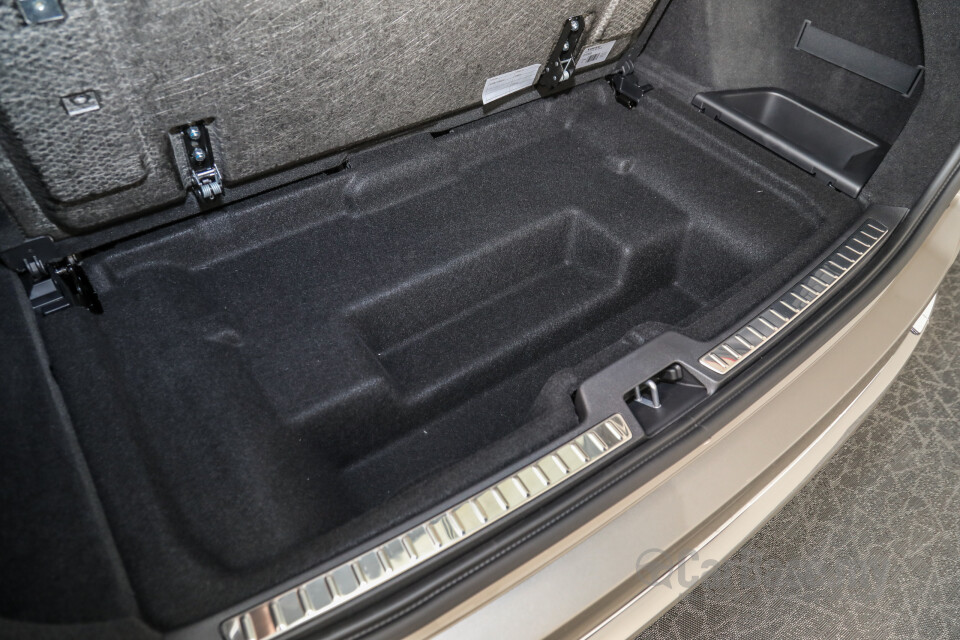 Volvo XC90 Mk2 Facelift (2019) Interior