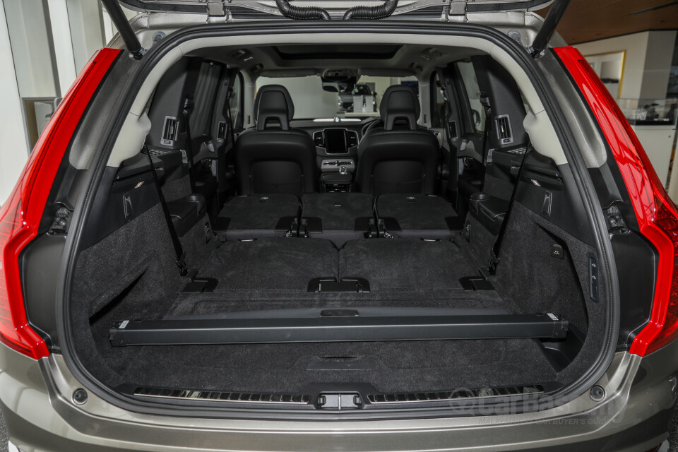 Volvo XC90 Mk2 Facelift (2019) Interior