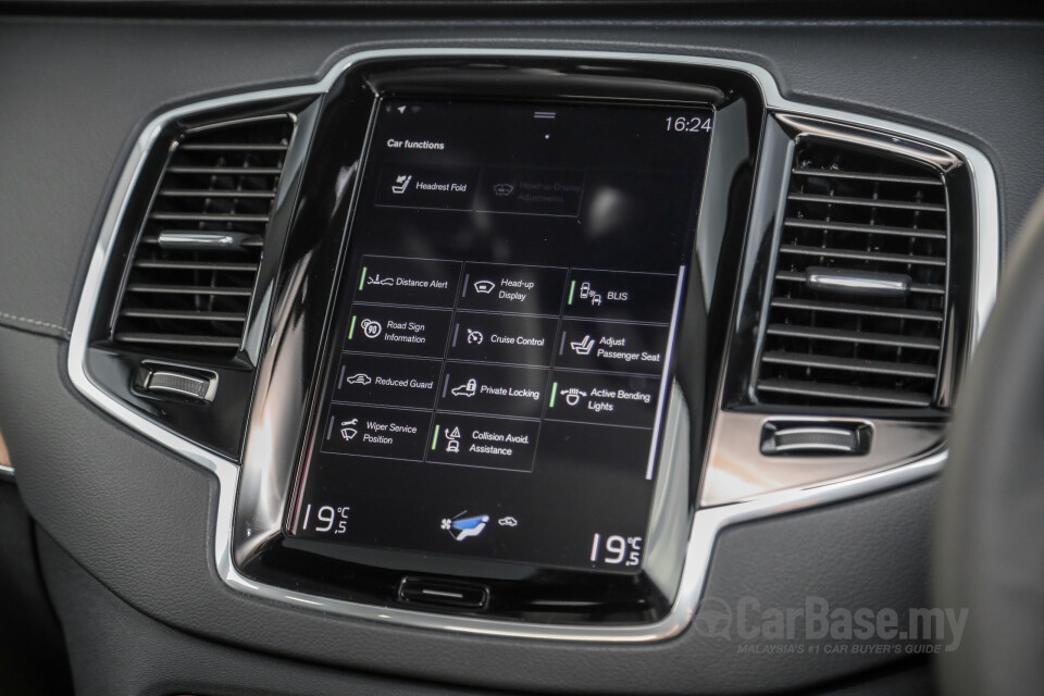 Volvo XC90 Mk2 Facelift (2019) Interior