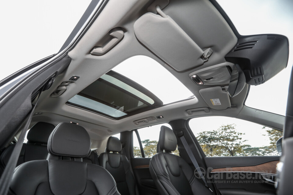 Volvo XC90 Mk2 Facelift (2019) Interior