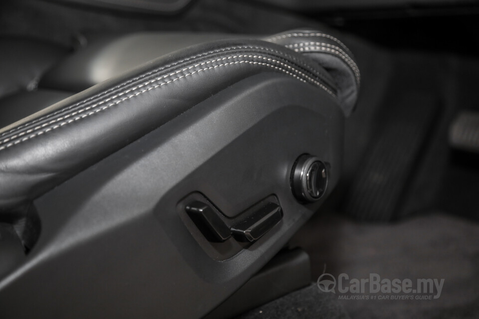 Volvo XC90 Mk2 Facelift (2019) Interior