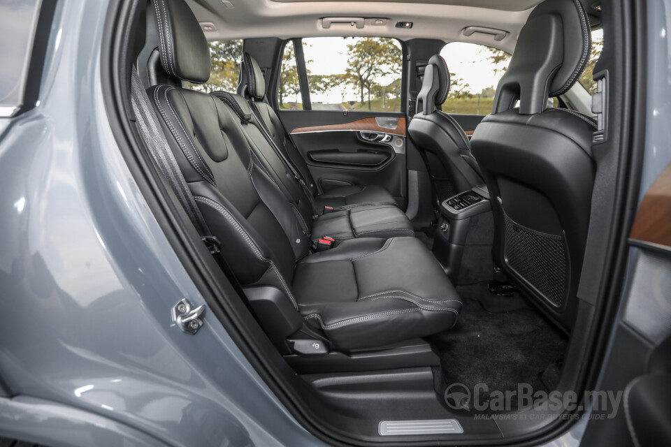 Volvo XC90 Mk2 Facelift (2019) Interior