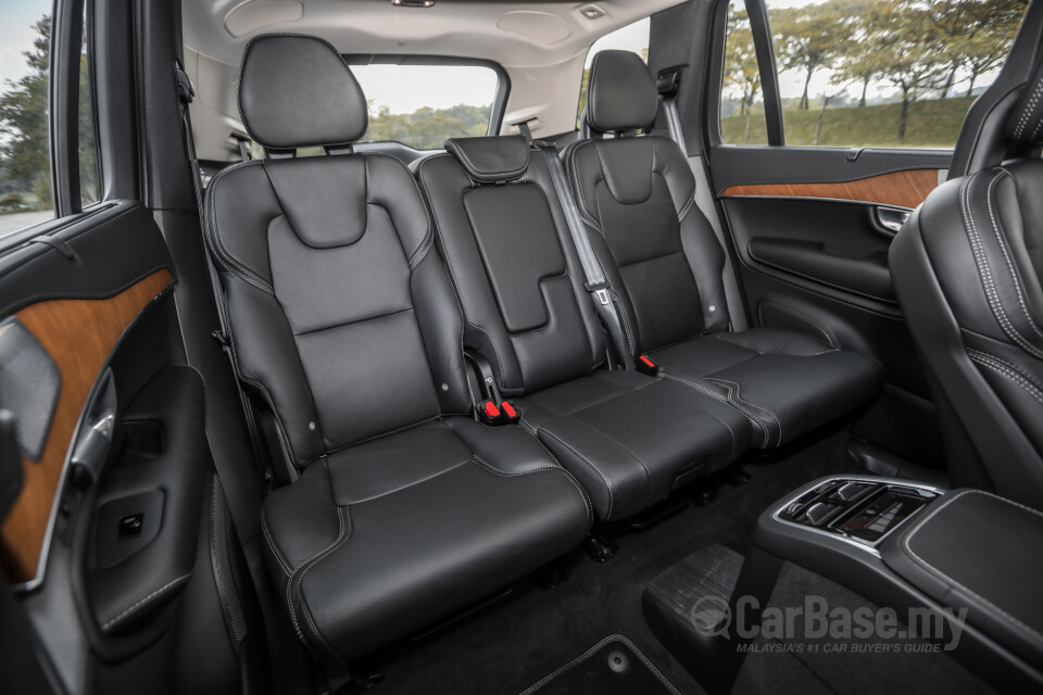 Volvo XC90 Mk2 Facelift (2019) Interior