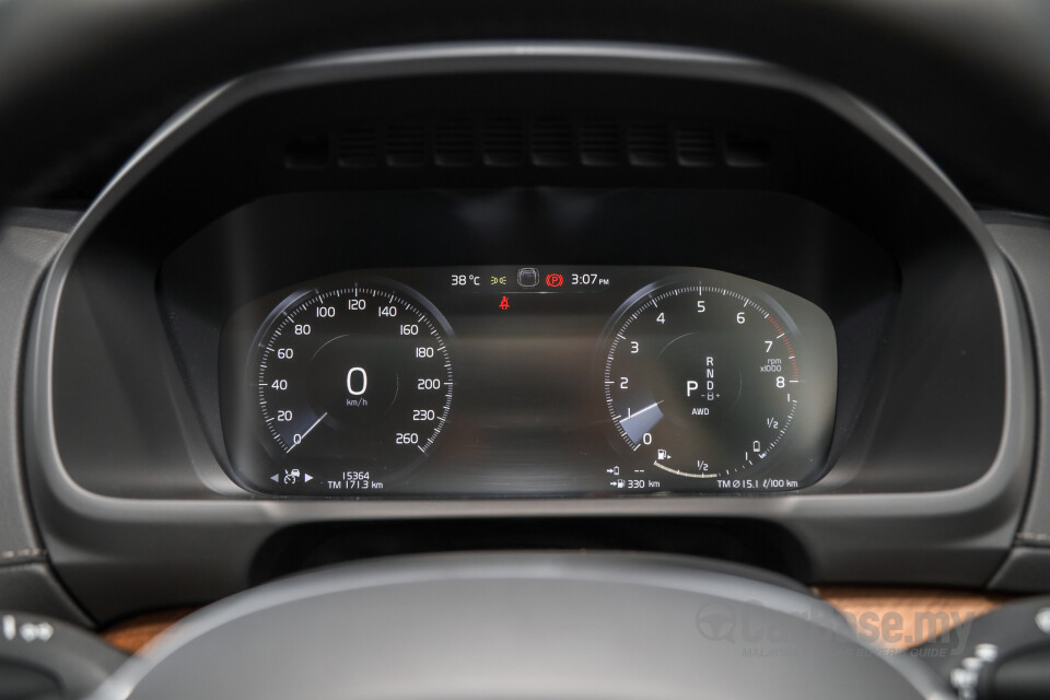 Volvo XC90 Mk2 Facelift (2019) Interior