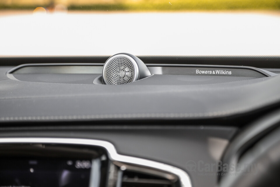Volvo XC90 Mk2 Facelift (2019) Interior