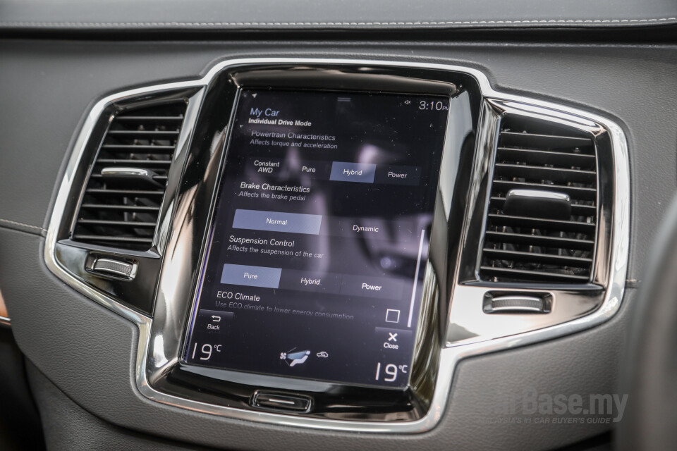 Volvo XC90 Mk2 Facelift (2019) Interior