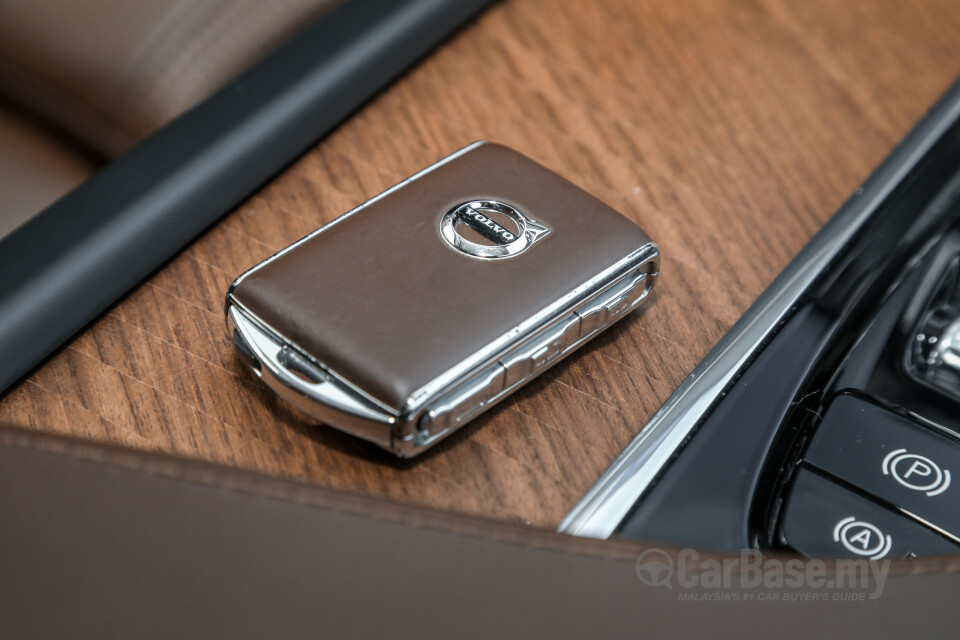 Volvo XC90 Mk2 Facelift (2019) Interior