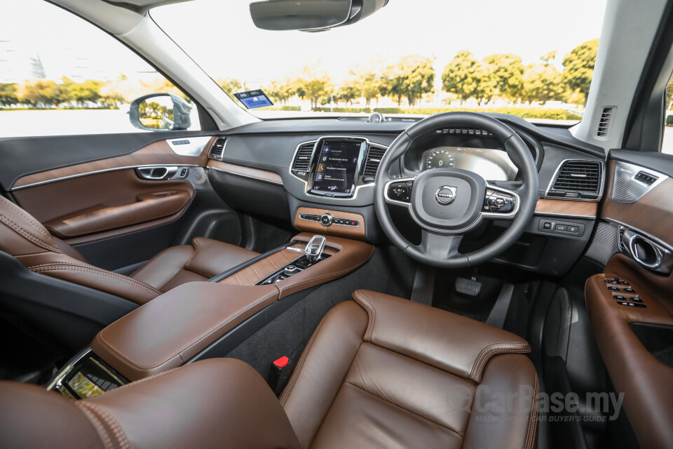 Volvo XC90 Mk2 Facelift (2019) Interior